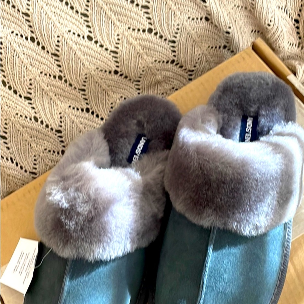 Slippers. Lands’ End